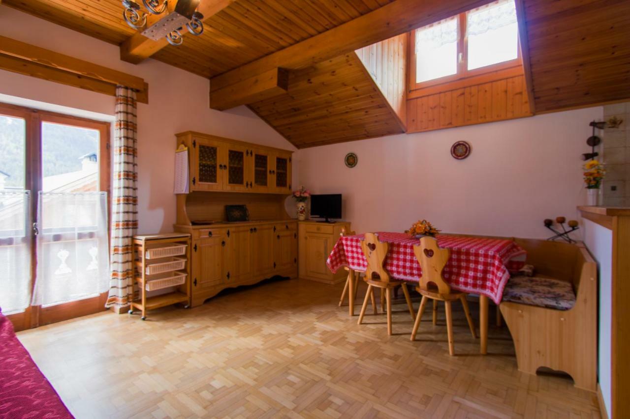 Appartamenti Anna Benedetti Sappada Bagian luar foto